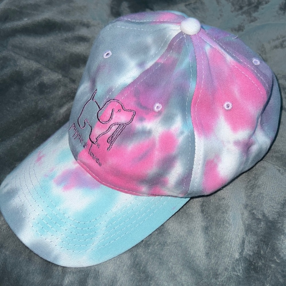 Puppie love hat !